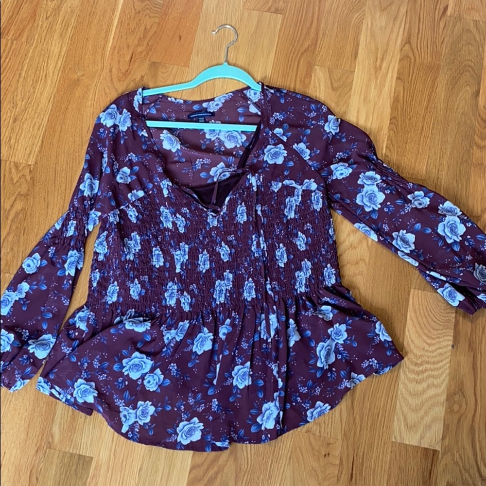 American eagle flowy top